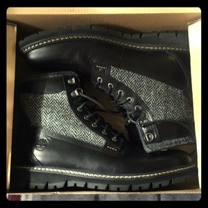 Men’s boots by Timberland (black)